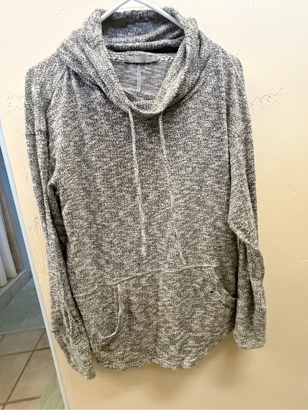 prAna Frieda Cowl Neck Pullover Large Gray Marled Kangaroo Pocket